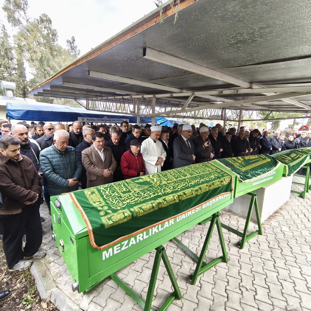 Kartalkaya'daki yangında ölen çift ile 2 çocuğu toprağa verildi