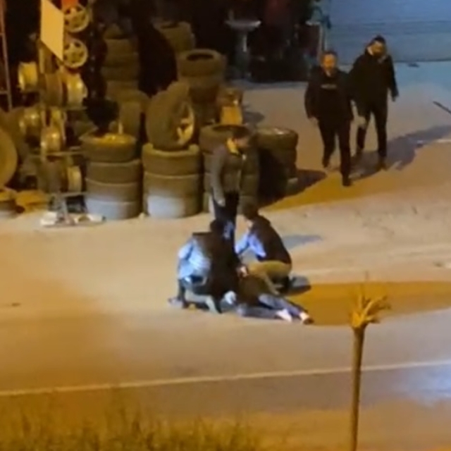 Belediye başkanının içinde bulunduğu otomobile ateş açan saldırgan yakaland...