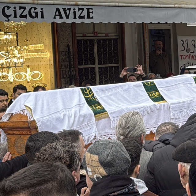 Kartalkaya'daki otel yangınında 12'nci kattan atlayan Şevval, yaşamını yiti...