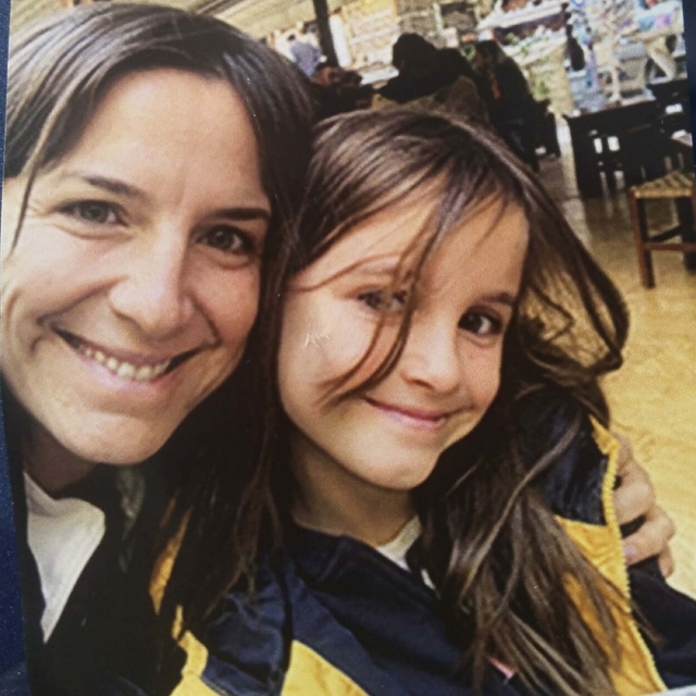 Otel yangınında İzmirli aile odadan el ele çıkmış; yoğun duman ve yaşanan p...