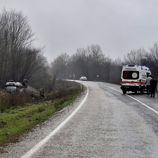 Sinop'ta üç ayrı trafik kazasında 8 kişi yaralandı