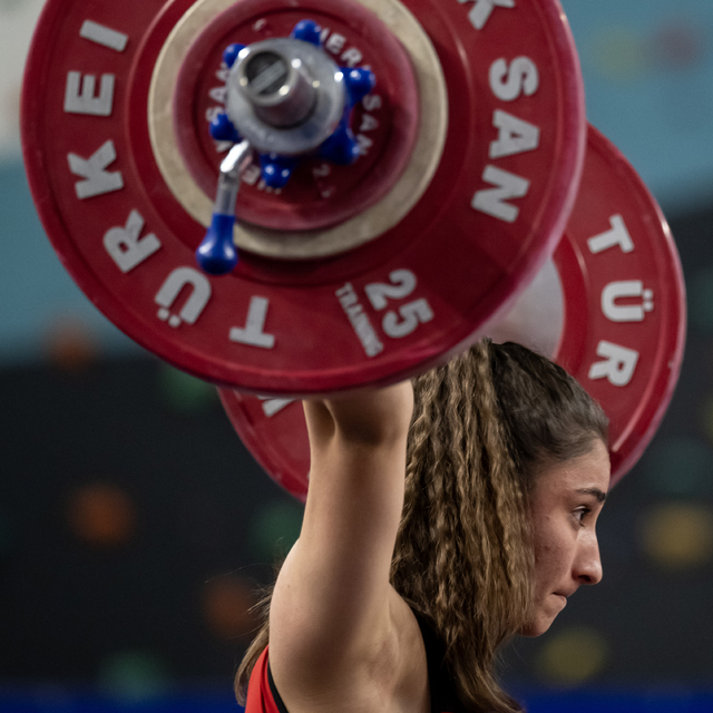 Gençler ve Büyükler Türkiye Halter Şampiyonası'nın açılış töreni gerçekleşt...