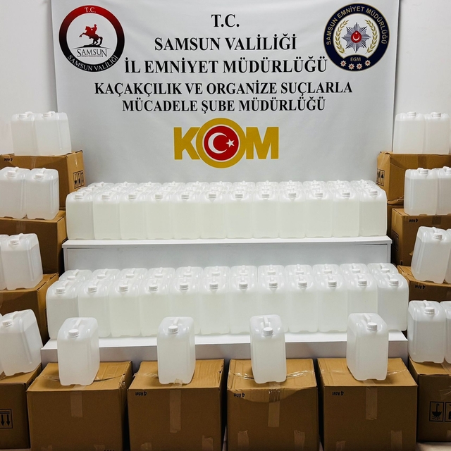 Samsun'da 1 ton etil alkol ele geçirildi
