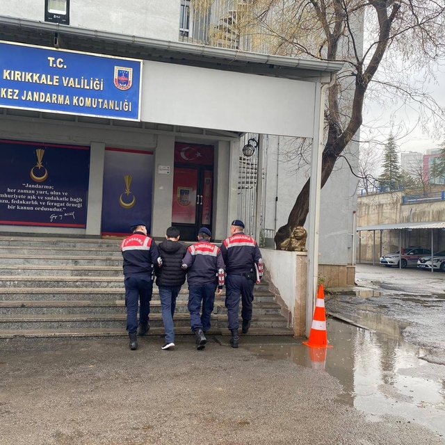 Kırıkkale'de firari 2 hükümlü yakalandı