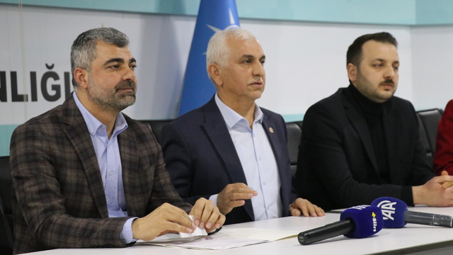 AK Parti Siirt 8. Olağan İl Kongresi'nde Özturan'ın yeniden aday gösterileceği bildirildi