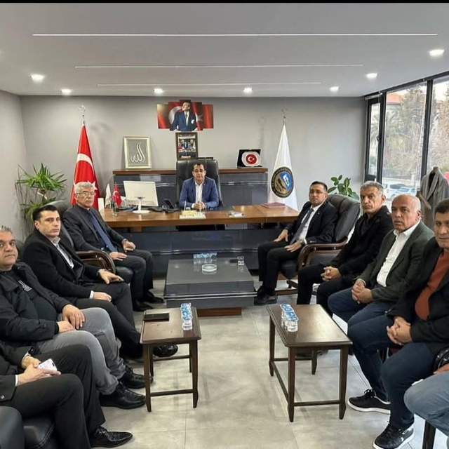 AK Parti Nusaybin İlçe Başkanı İrfan Yıldızoğlu, ziyaretlerde bulundu