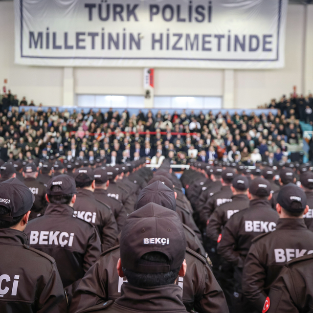 Bursa POMEM'de yemin eden 388 bekçi törenle göreve başladı