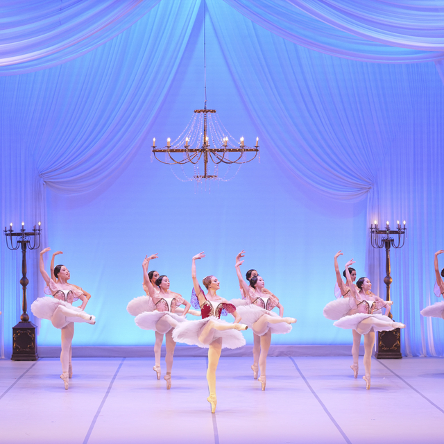 Antalya Devlet Opera ve Balesi, "Paquita" ve "Bir Yaz Gecesi Rüyası" eserle...