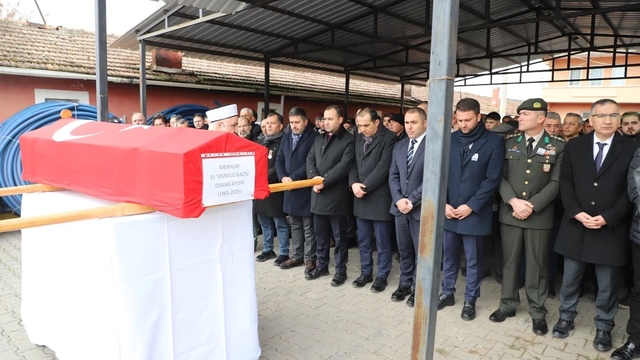 Vefat eden 15 Temmuz gazisi Osman Aydın, Çankırı'da son yolculuğuna uğurlandı