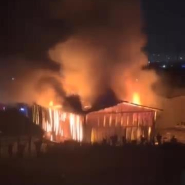 Bursa'da fabrikada korkutan yangın