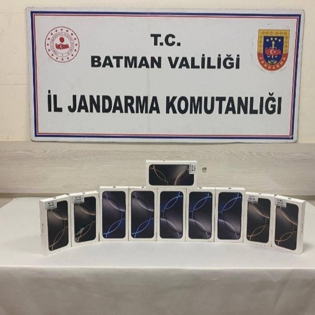 Batman'da 10 kaçak cep telefonu ele geçirildi