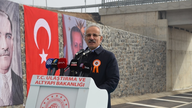 Bakan Uraloğlu: Elazığ- Harput İl Yolu ile yıllık 65 milyon lira tasarruf edeceğiz