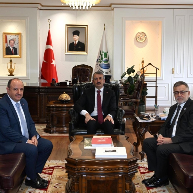 TDV Genel Müdürü Turan Edirne'de ziyaretlerde bulundu