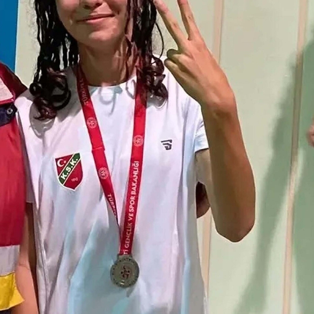 Kazada hayatını kaybeden eskrimci Derin'in annesi: Milli sporcu olma hayali...