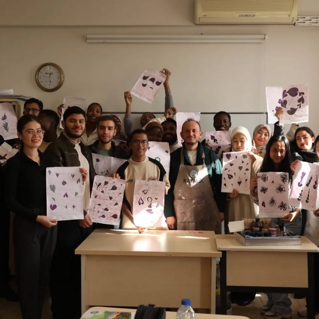 ERÜ'de eğitim alan yabancı öğrenciler için atölye çalışması gerçekleştirild...