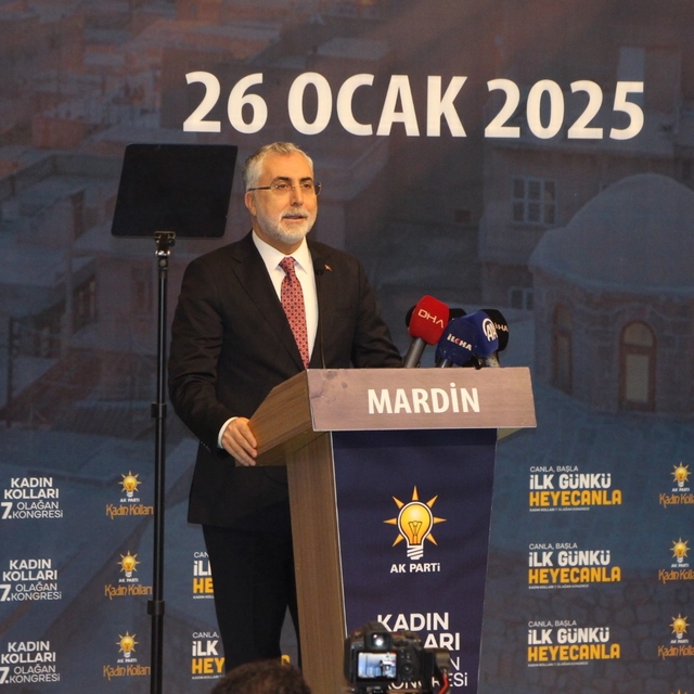 Bakan Işıkhan: 1 yılda 800 binden fazla kadının işe yerleşmesini sağladık