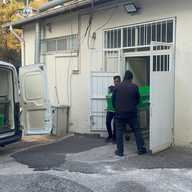 Tartıştığı kız kardeşlerini tabancayla vurdu: 1 ölü, 1 yaralı