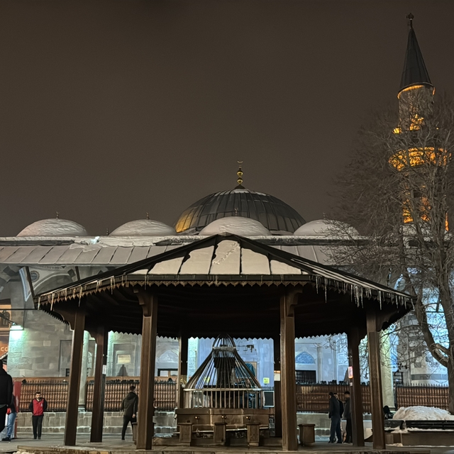 Erzurum ve Ardahan'da Miraç Kandili dualarla idrak edildi