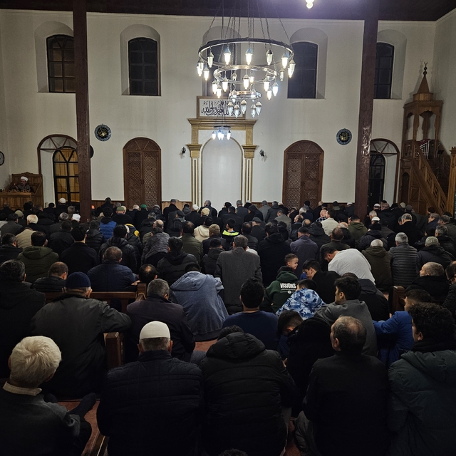 Bursa ve çevre illerde Miraç Kandili idrak edildi