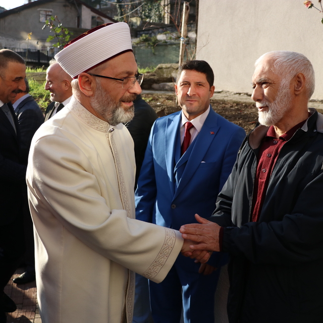 Diyanet İşleri Başkanı Erbaş Zonguldak'ta Miraç Kandil'i programında konuşt...