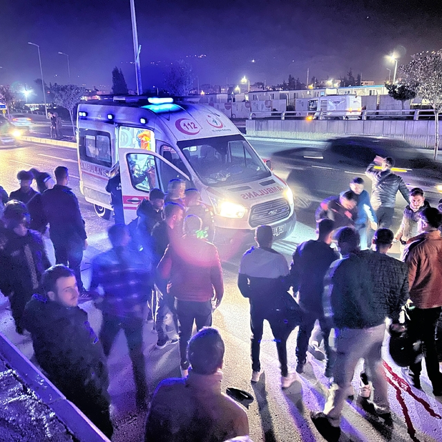 Hatay'da motosikletin çarptığı 3 yayadan 1'i öldü