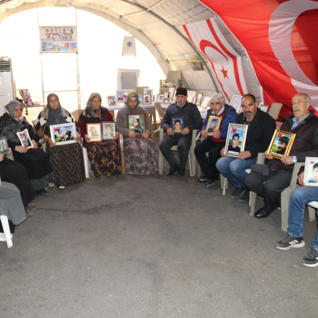 Diyarbakır annelerinin evlat nöbeti kararlılıkla sürüyor