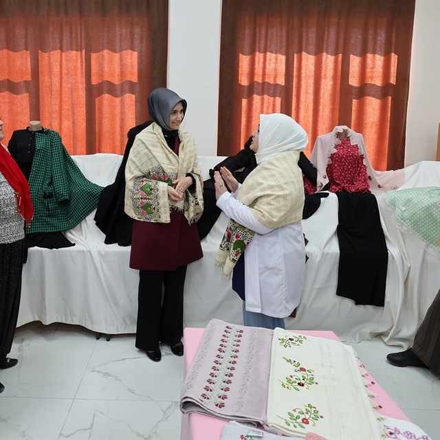 Şuhut bezi, Salar başbezi ve Afyon önlüğü Türkiye Dokuma Envanteri listesin...