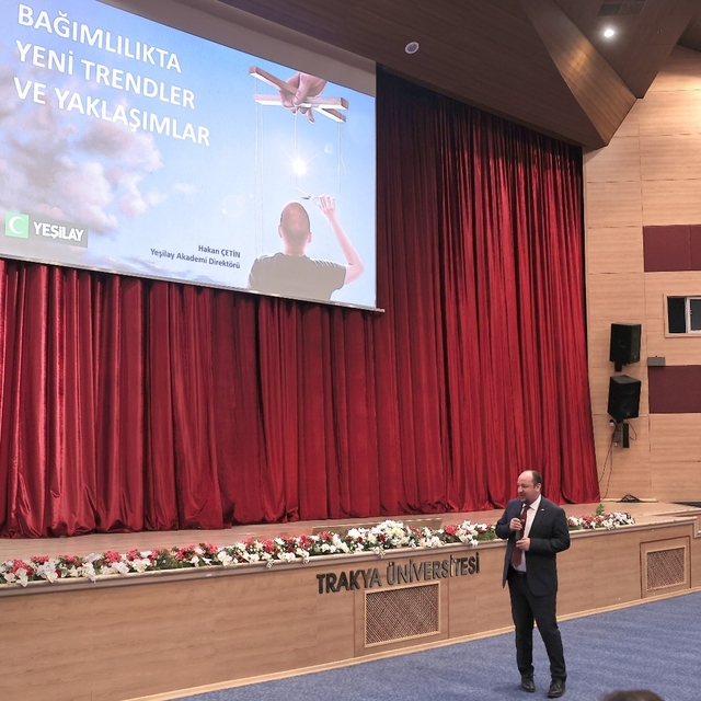 TÜ'de "Türkiye Bağımlılıkla Mücadele Eğitim Programı Uygulayıcı Eğitimi" ba...