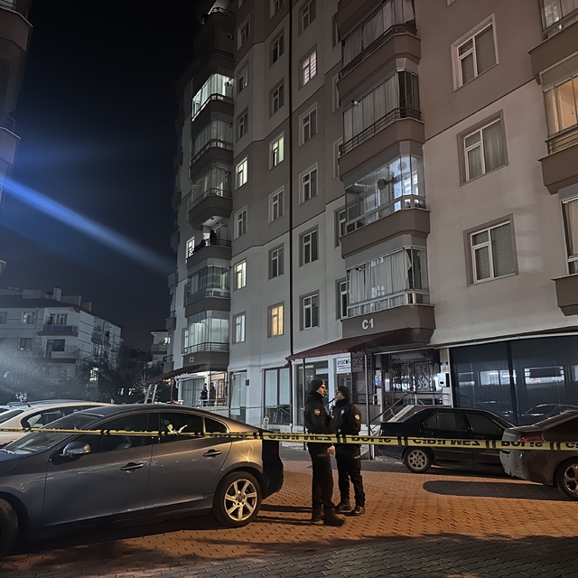 Konya'da 4 kişilik aile evde ölü bulundu