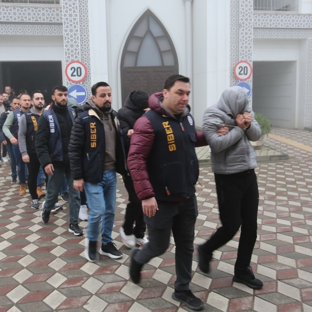 110 milyon TL dolandırıcılık yapan şebekeye operasyon: 33 tutuklama