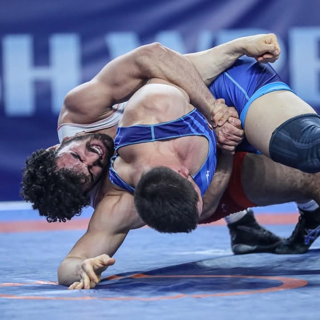 Samsunlu güreşçi serbest stilde altın madalya kazandı