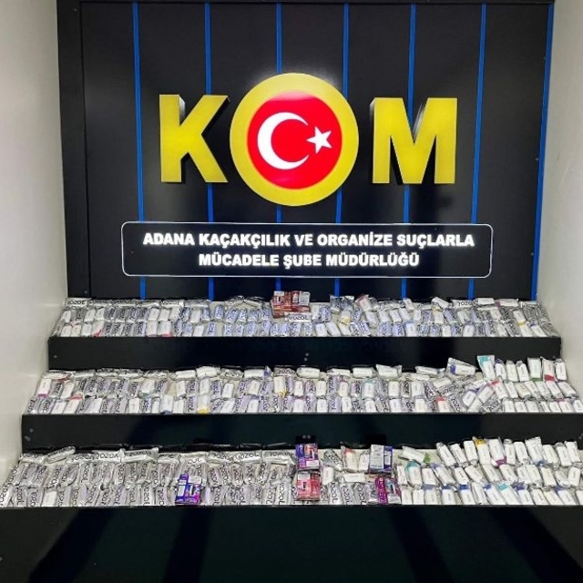 Adana'da hafif ticari aracın LPG tankından 330 kaçak elektronik sigara çıkt...