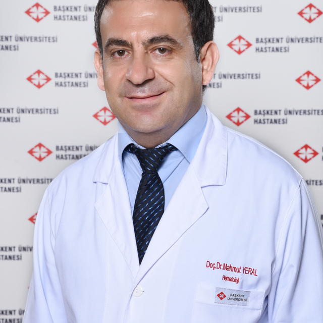 'Yılda yaklaşık 100-120 kök hücre nakli gerçekleştiriyoruz'