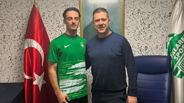 Kırklarelispor 3 futbolcu ile sözleşme imzaladı