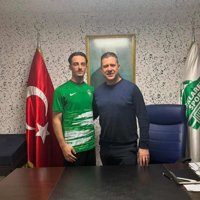Kırklarelispor 3 futbolcu ile sözleşme imzaladı