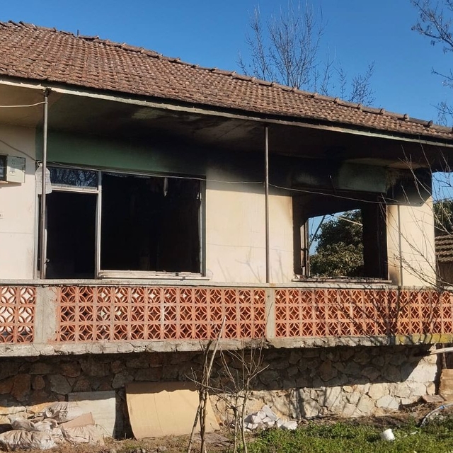 Sakarya'da evde çıkan yangında yaşlı kadın öldü