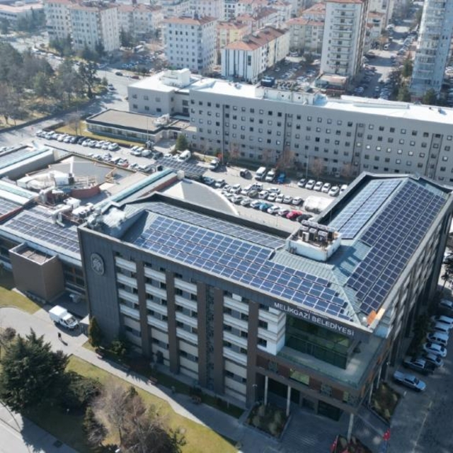 Kayseri'de yenilenebilir enerji kaynakları ile 19 milyon lira enerji tasarr...