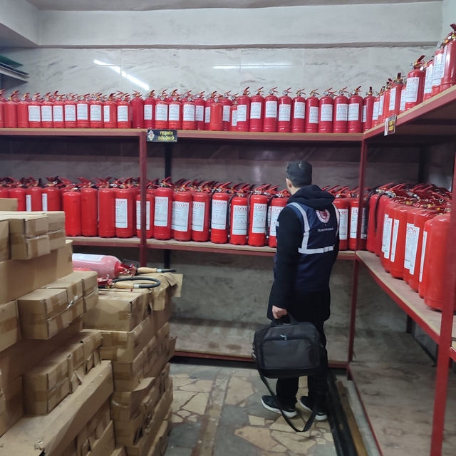 Afyonkarahisar'da yangın tüpü satan iş yerleri denetleniyor