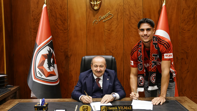 Gaziantep FK, İzzet Ali Erdal'ı renklerine bağladı