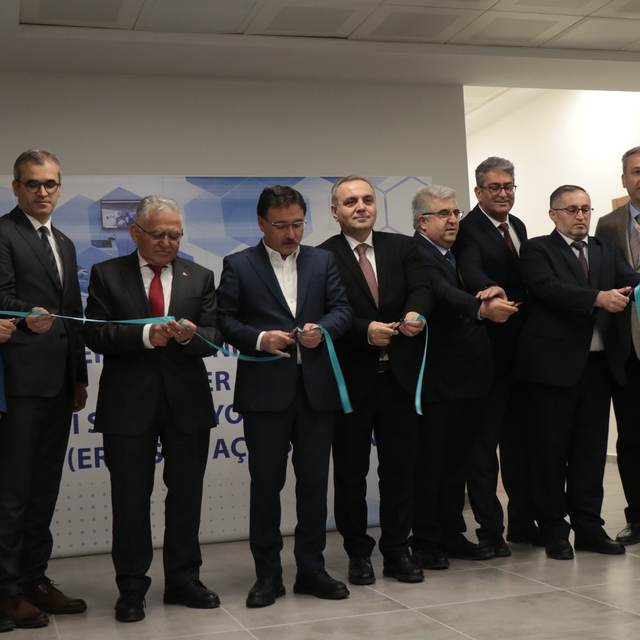 Erciyes Üniversitesi Gevher Nesibe Tıbbi Simülasyon Merkezi'nin açılışı yap...