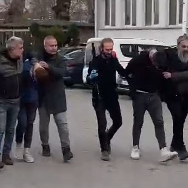 Sokakta nişanlısı ile kardeşini vurdu; o anlar kameralarda (2)