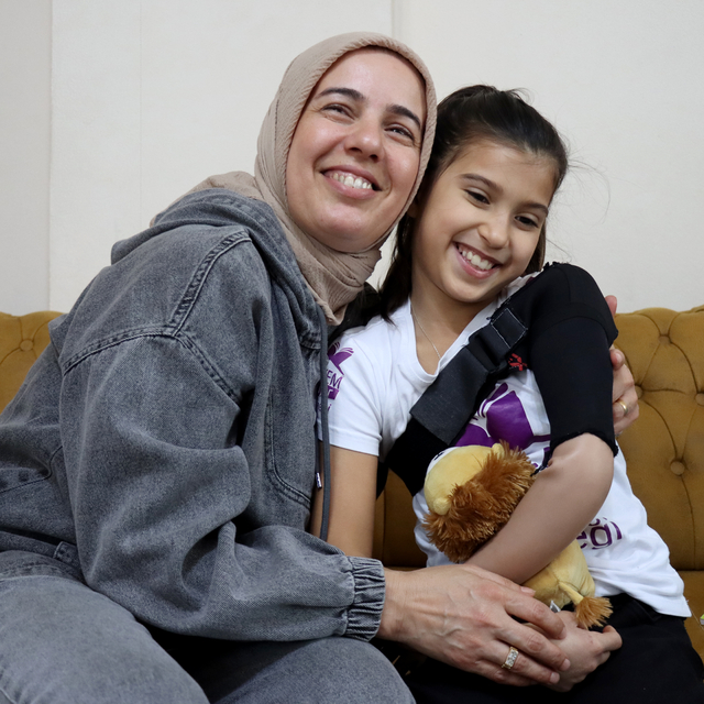 6 ŞUBAT DEPREMLERİNİN İKİNCİ YILI - Depremde iki çocuğunu yitiren anne, kar...