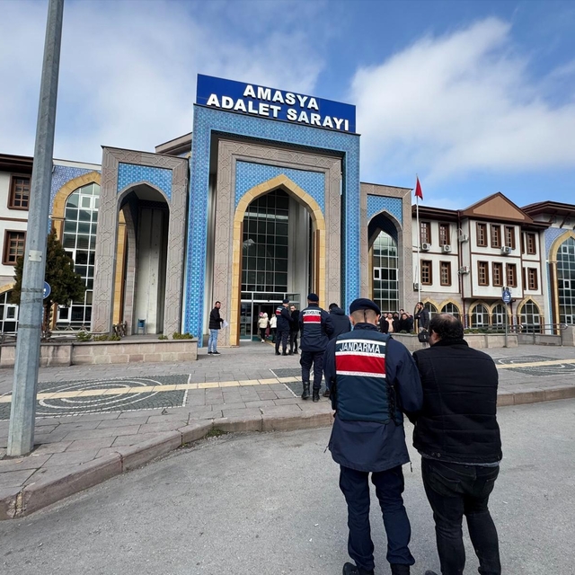 Samsun'dan gelip Amasya'daki evden hırsızlık yapan 3 şüpheliye tutuklama