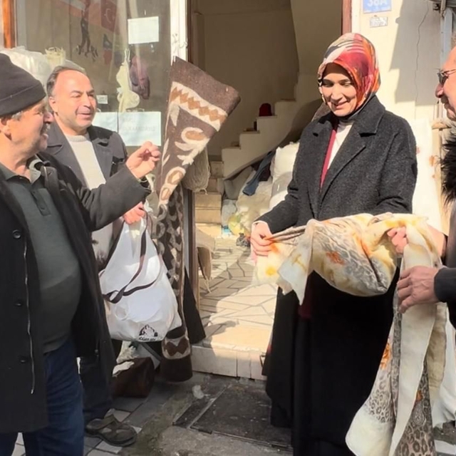 Vali Yiğitbaşı, tarihi Uzun Çarşıyı ziyaret etti