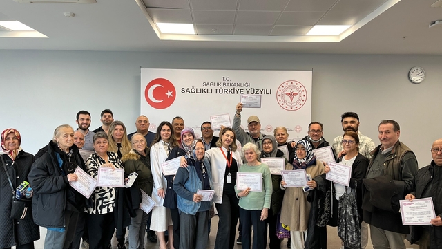 Tekirdağ'da Diyabet Okulu eğitimini tamamlayanlara sertifikaları verildi