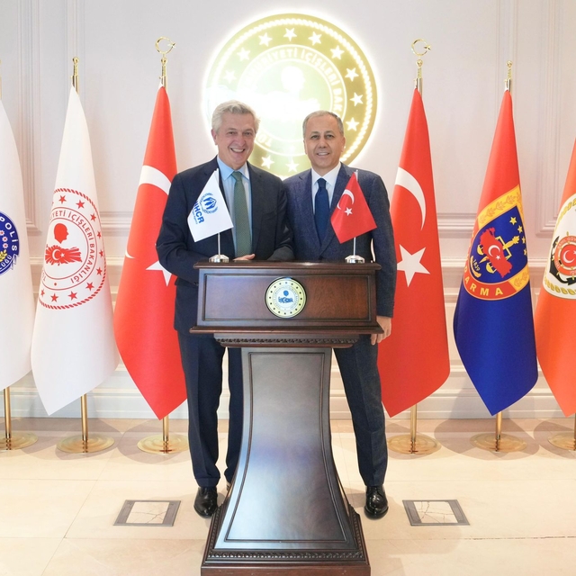 İçişleri Bakanı Yerlikaya, BM Mülteciler Yüksek Komiseri Grandi ile görüştü