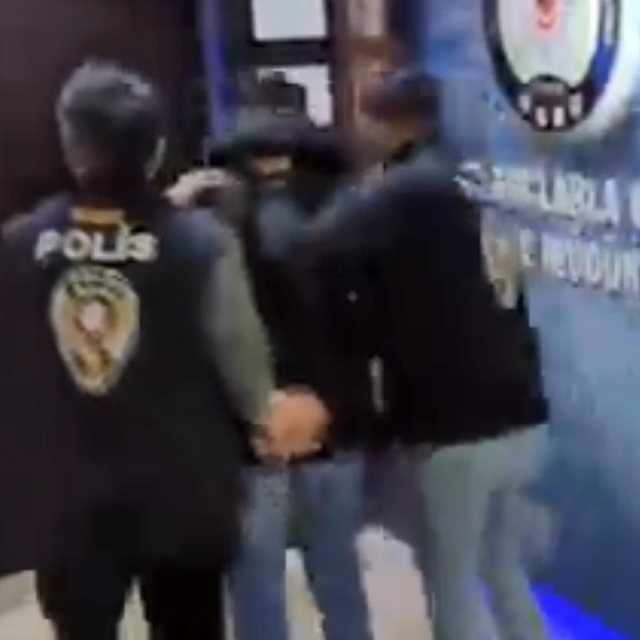 51 milyon TL'lik işlem hacimli 'yasa dışı bahis' operasyonunda 9 kişi yakal...