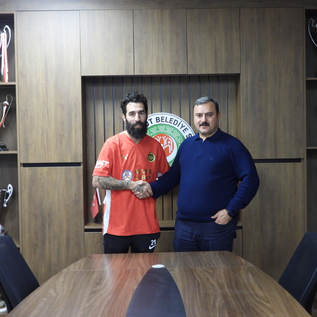 Jimmy Durmaz, 3. Lig ekibi Etimesgut Belediyespor'a transfer oldu
