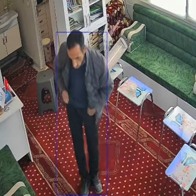 Şanlıurfa'da, camiden hırsızlık kamerada