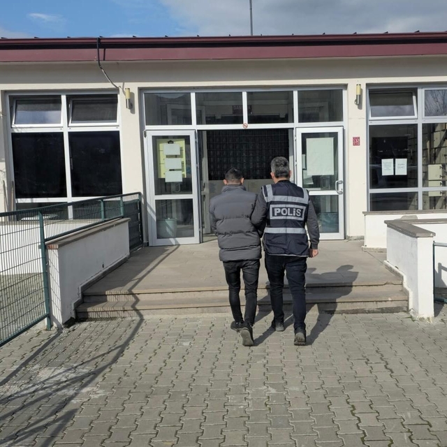 Balıkesir'de aranan 22 firari hükümlü yakalandı